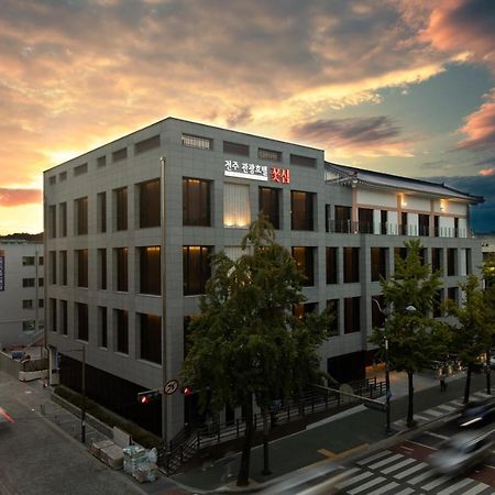 Jeonju Tourist Hotel Kkotsim Exterior photo